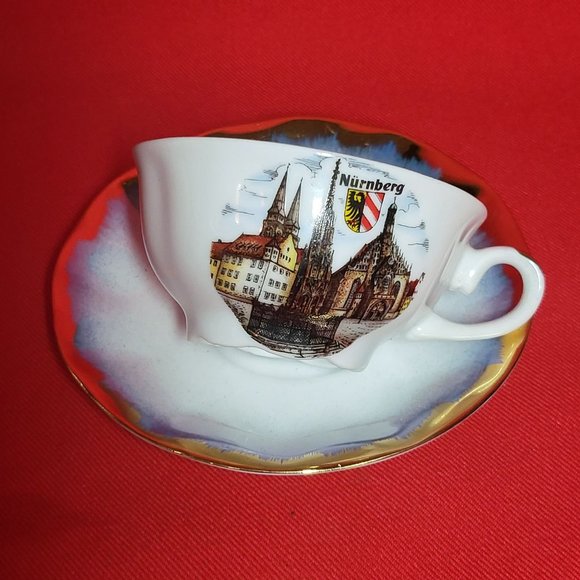 Vintage Qualitat Bavaria Nurnberg Tea Cup Saucer - Picture 1 of 13